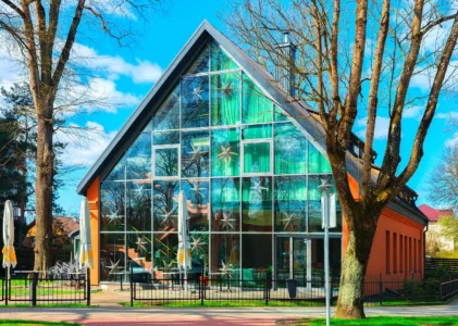 Custom Impact Windows: Tailored Protection for Safer, Smarter Homes