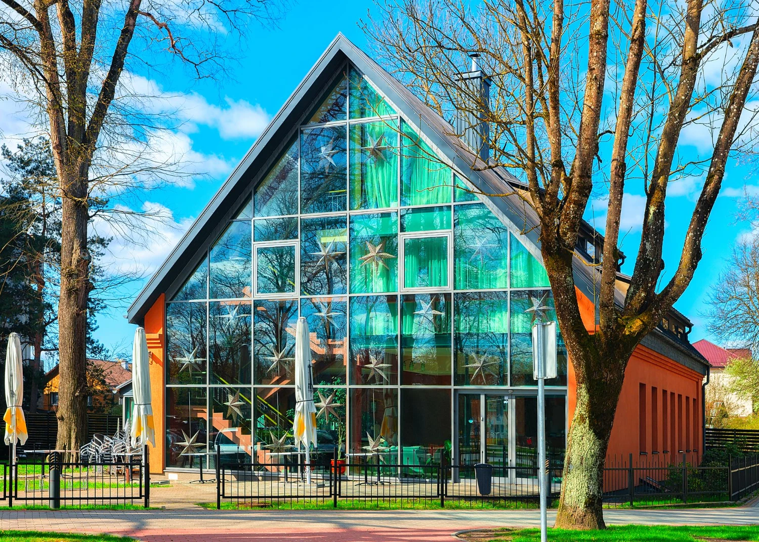 Custom Impact Windows: Tailored Protection for Safer, Smarter Homes